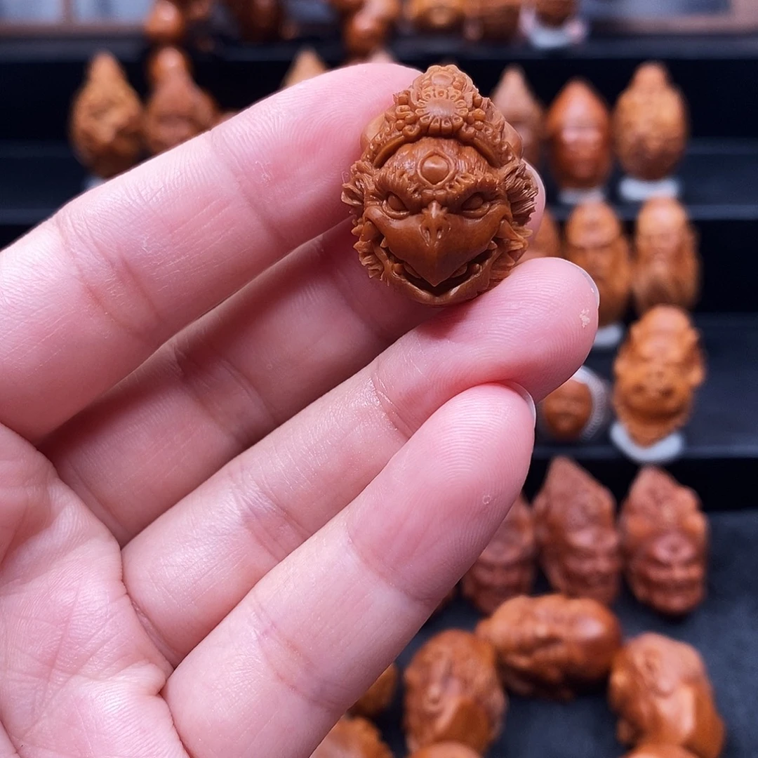 橄榄核手串/手链金翅大鹏展翅