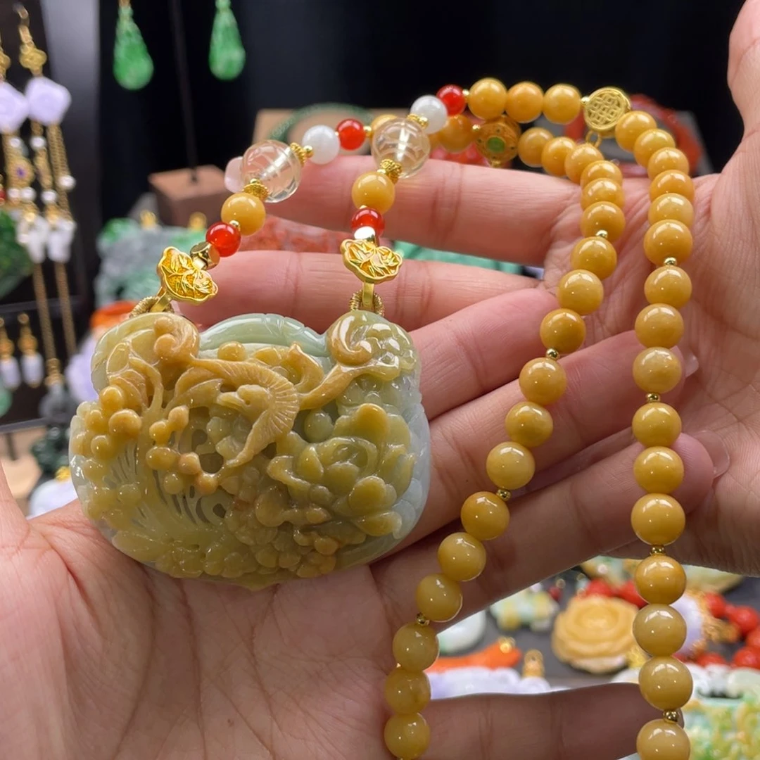 翡翠颈饰未镶嵌代编织