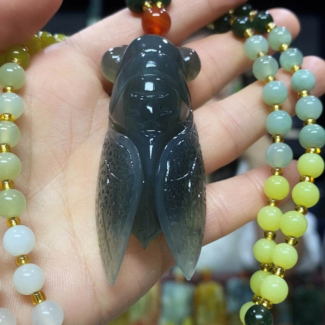 未镶嵌岫玉挂件吊坠