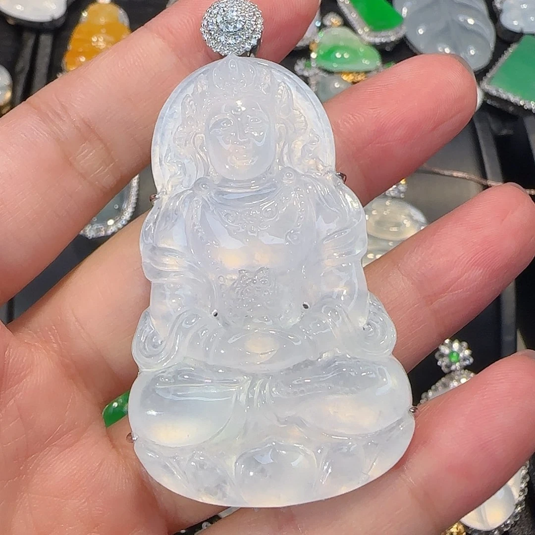 翡翠18K金镶嵌颈饰度母