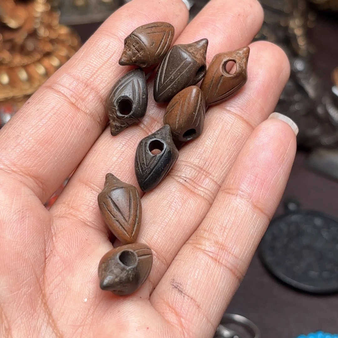 铜星月菩提吊坠项链