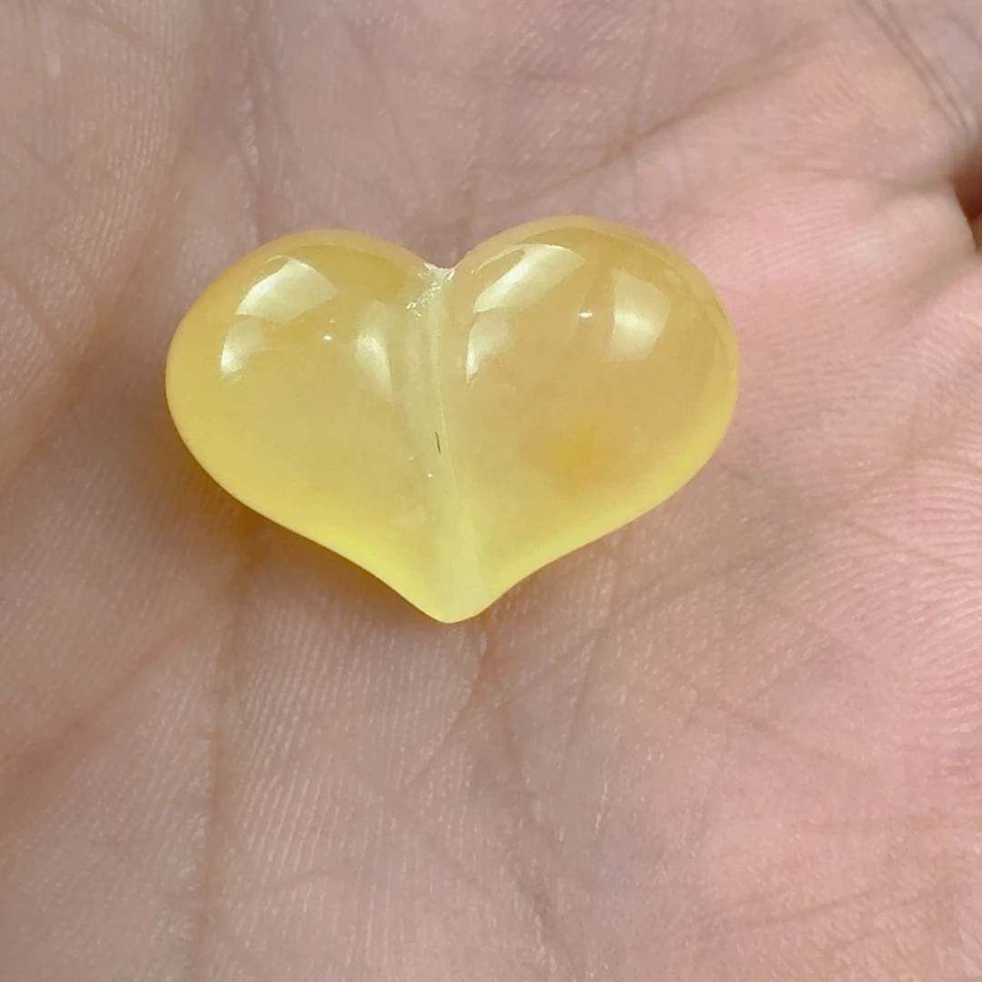 蜜蜡未镶嵌裸石全品 19.7×14.3×11mm