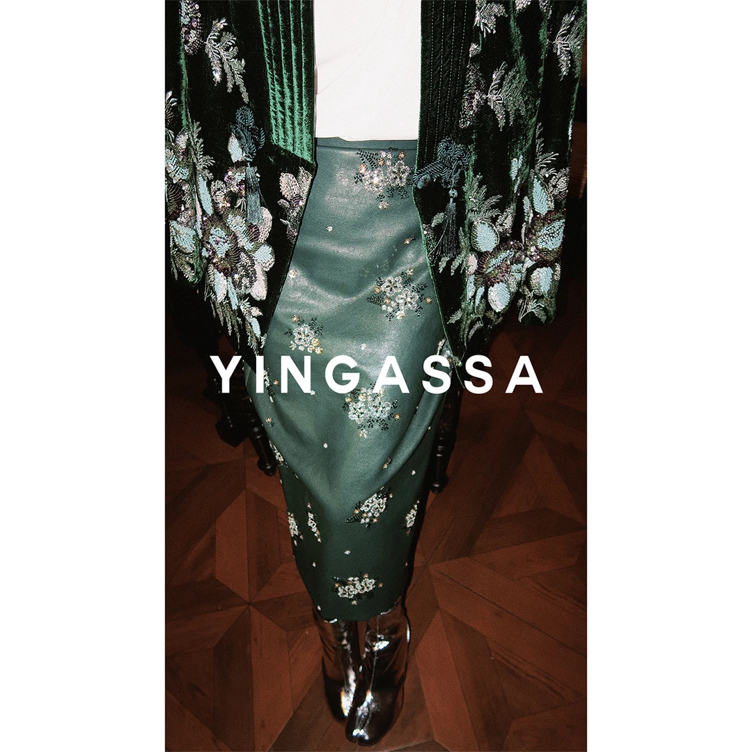 YINGASSA【小樽之花】原创设计重工天花板复古刺绣玻璃珠皮半身裙