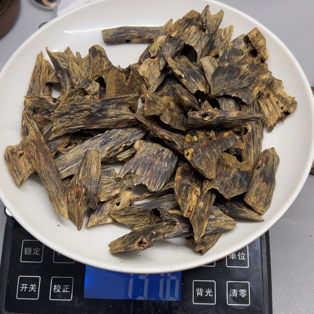 沉香沉香碎屑小*陆河原材料137克