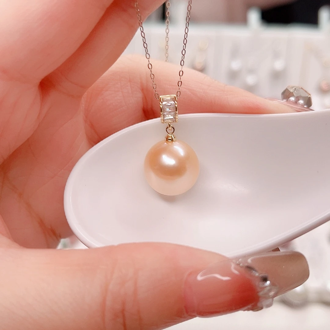 淡水珍珠吊坠(赠链)合金