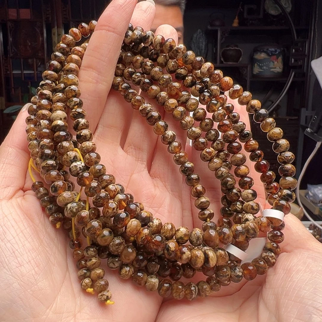 裸石琥珀未镶嵌抚顺琥珀20104六多样性发其一