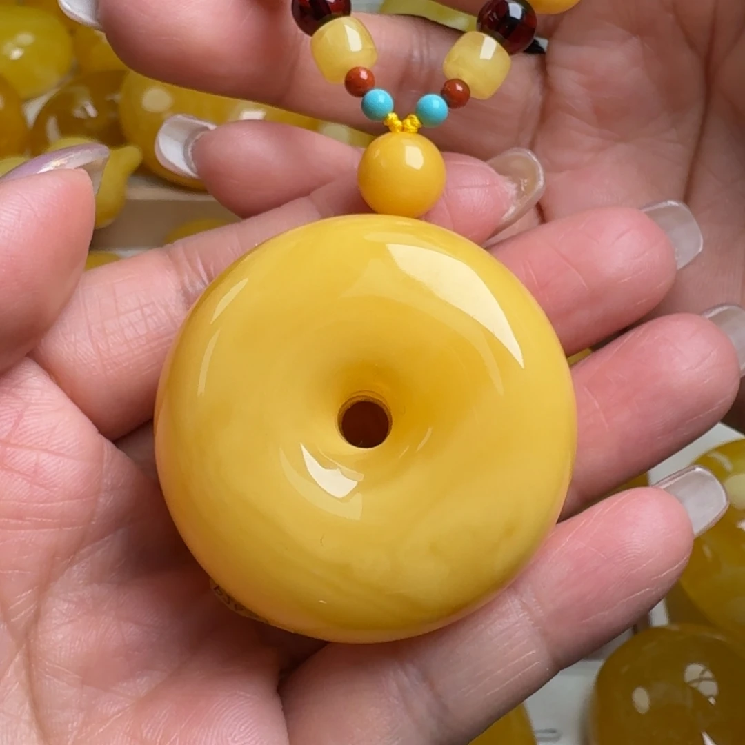 蜜蜡未镶嵌毛衣链无优化无烤色无补胶无覆膜无辐照无煮蜜