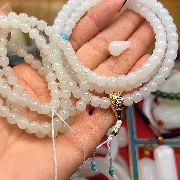 c***e和田玉（糖玉）未镶嵌手链