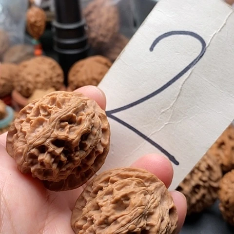 桃核吊坠35全品山地苹果