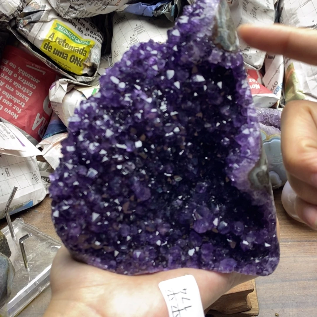 紫晶大型摆件（非配饰）未镶嵌