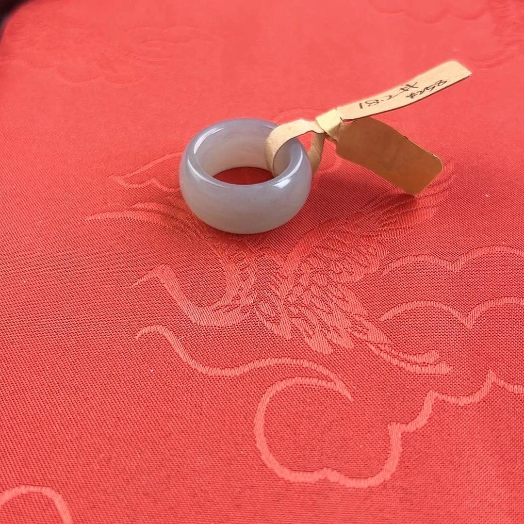 圆****和田玉未镶嵌戒指18.2