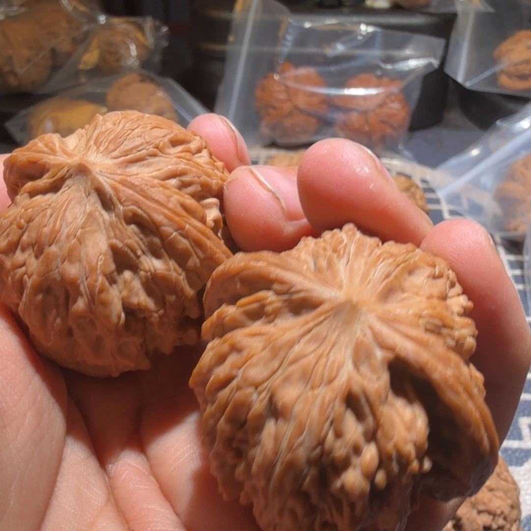 猴头核桃把件磨盘