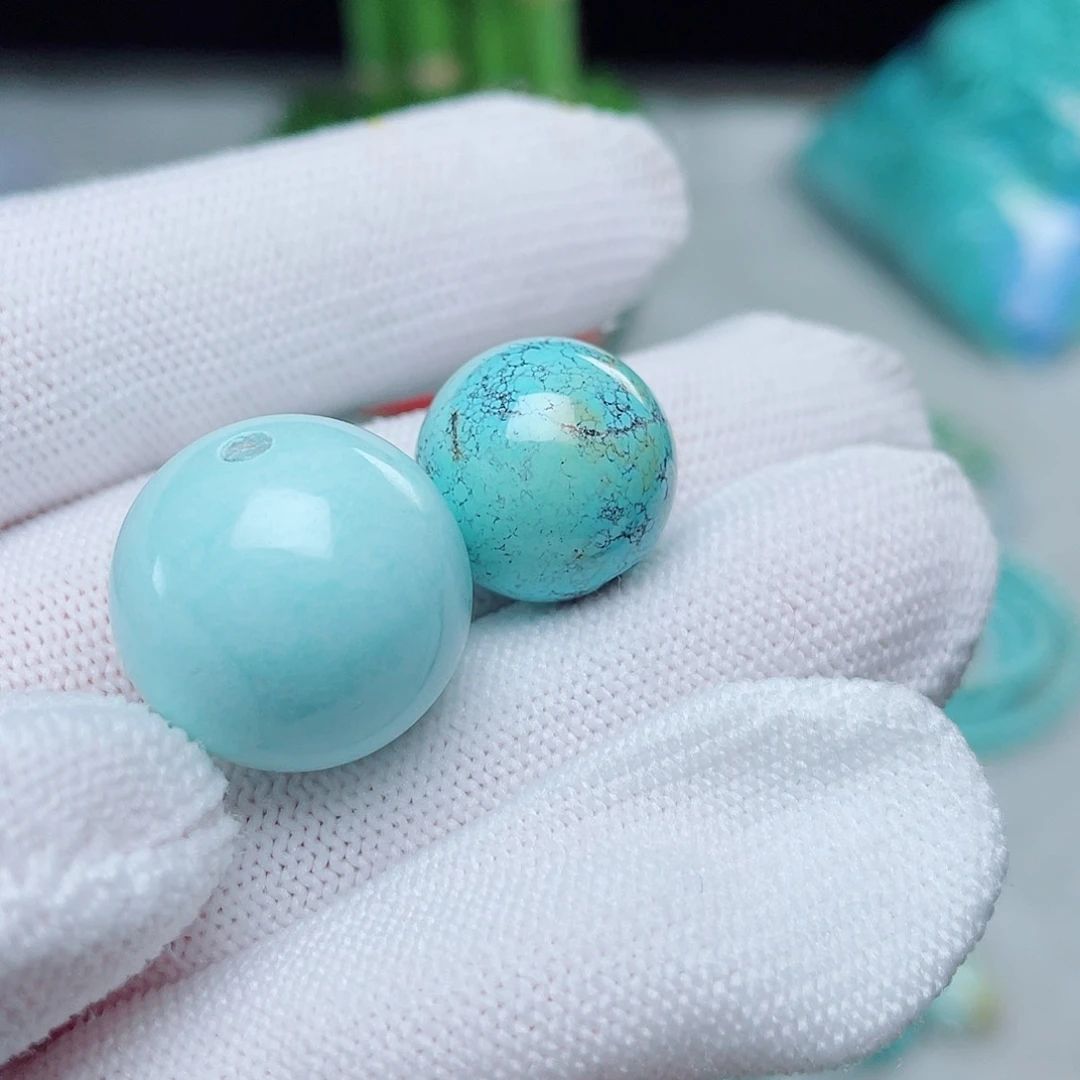 M***倩绿松石未镶嵌珠宝奇石