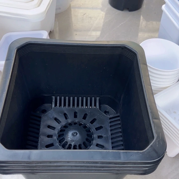 塑料黑方口21高15一组5个