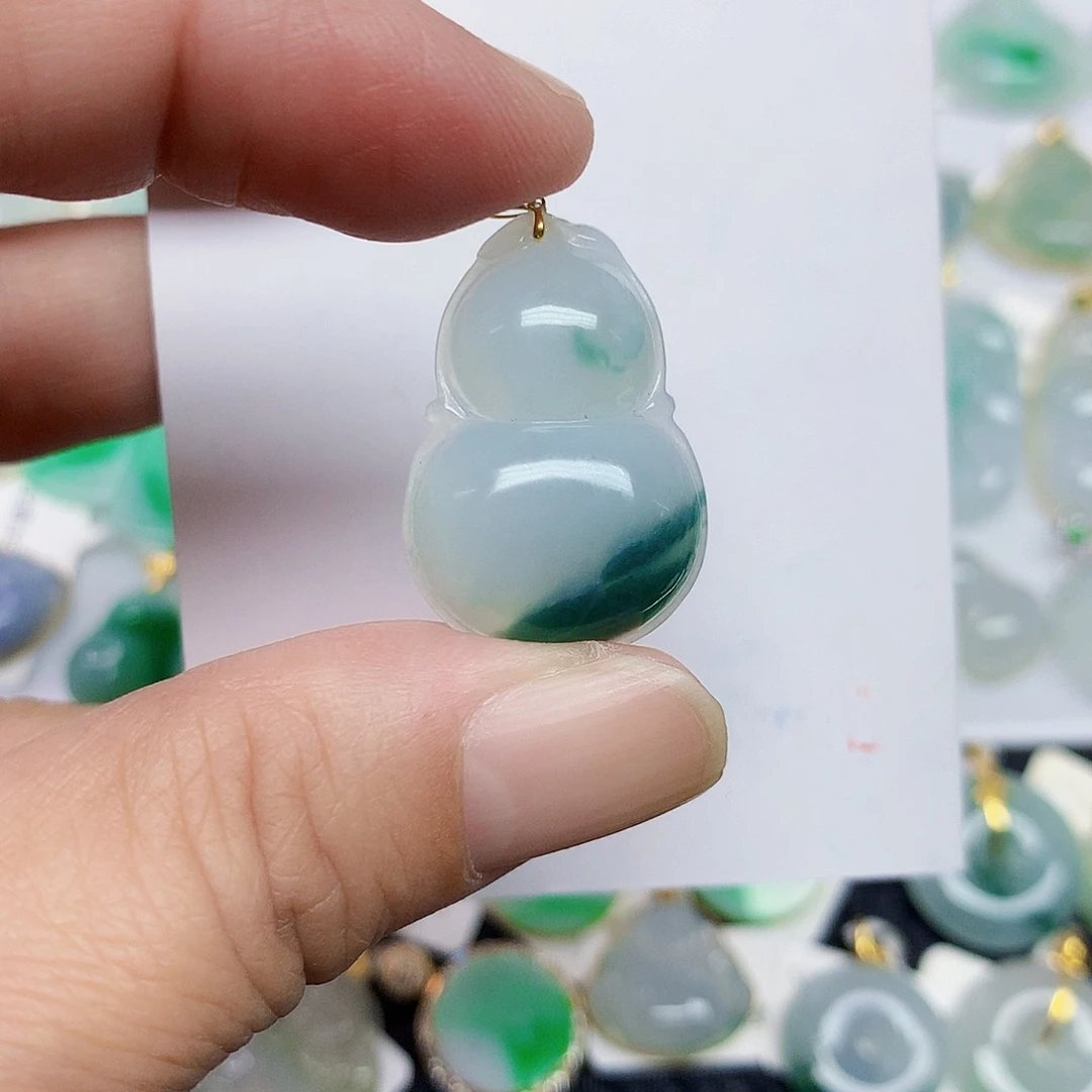 翡翠18K金镶嵌颈饰356778