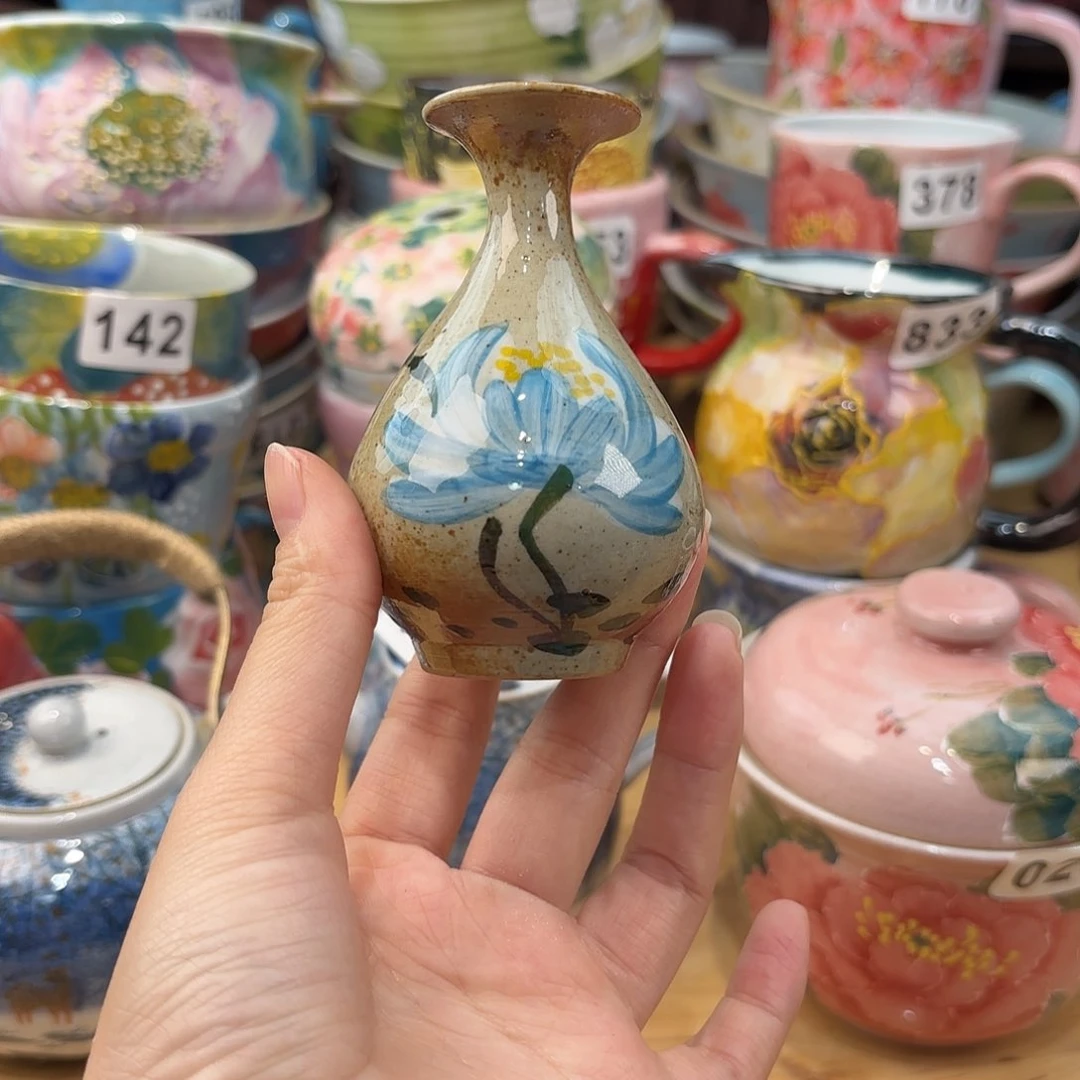 瓷片兔兔盖茨。兔兔