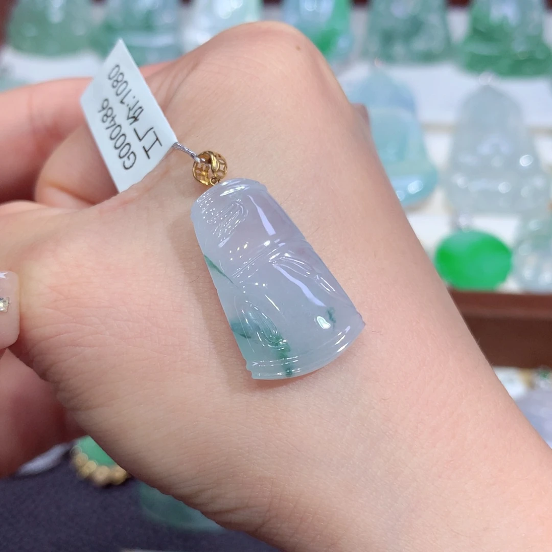 吊坠(不含链)18K金镶嵌翡翠天然缅甸A货翡翠揭阳工节节高升