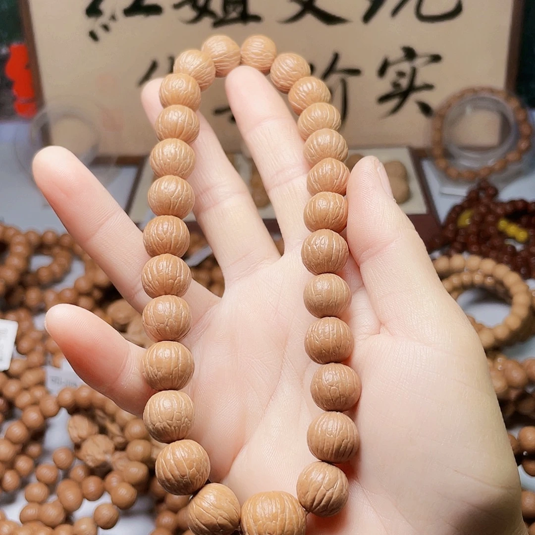 手串猴头核桃聚宝盆