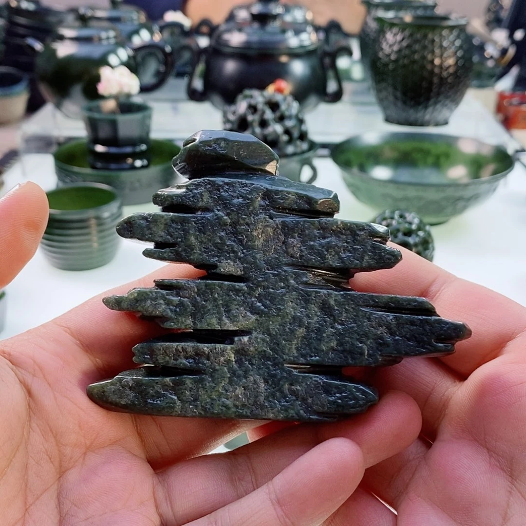 和田玉（青玉）摆件未镶嵌