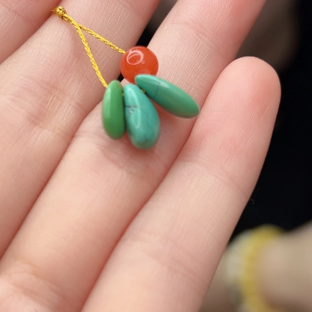 南红玛瑙未镶嵌珠宝奇石