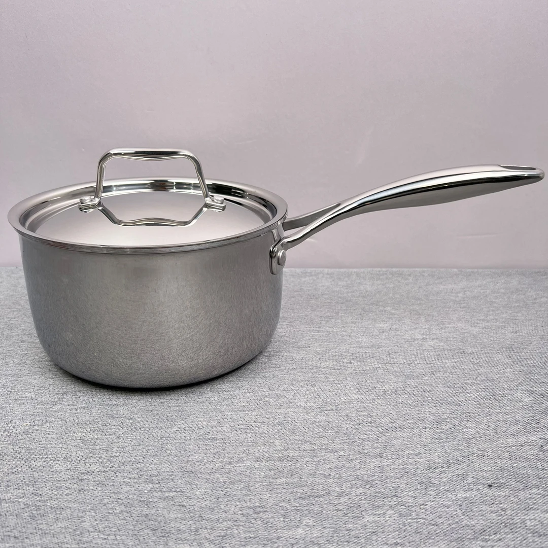 K-005 库存单柄奶锅 18*10.5CM 2.5QT 带盖重约1.32KG