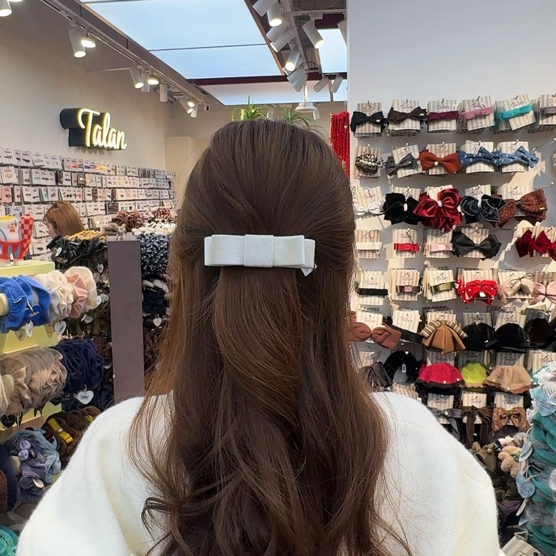 非金属白色丝绒蝴蝶结弹簧夹