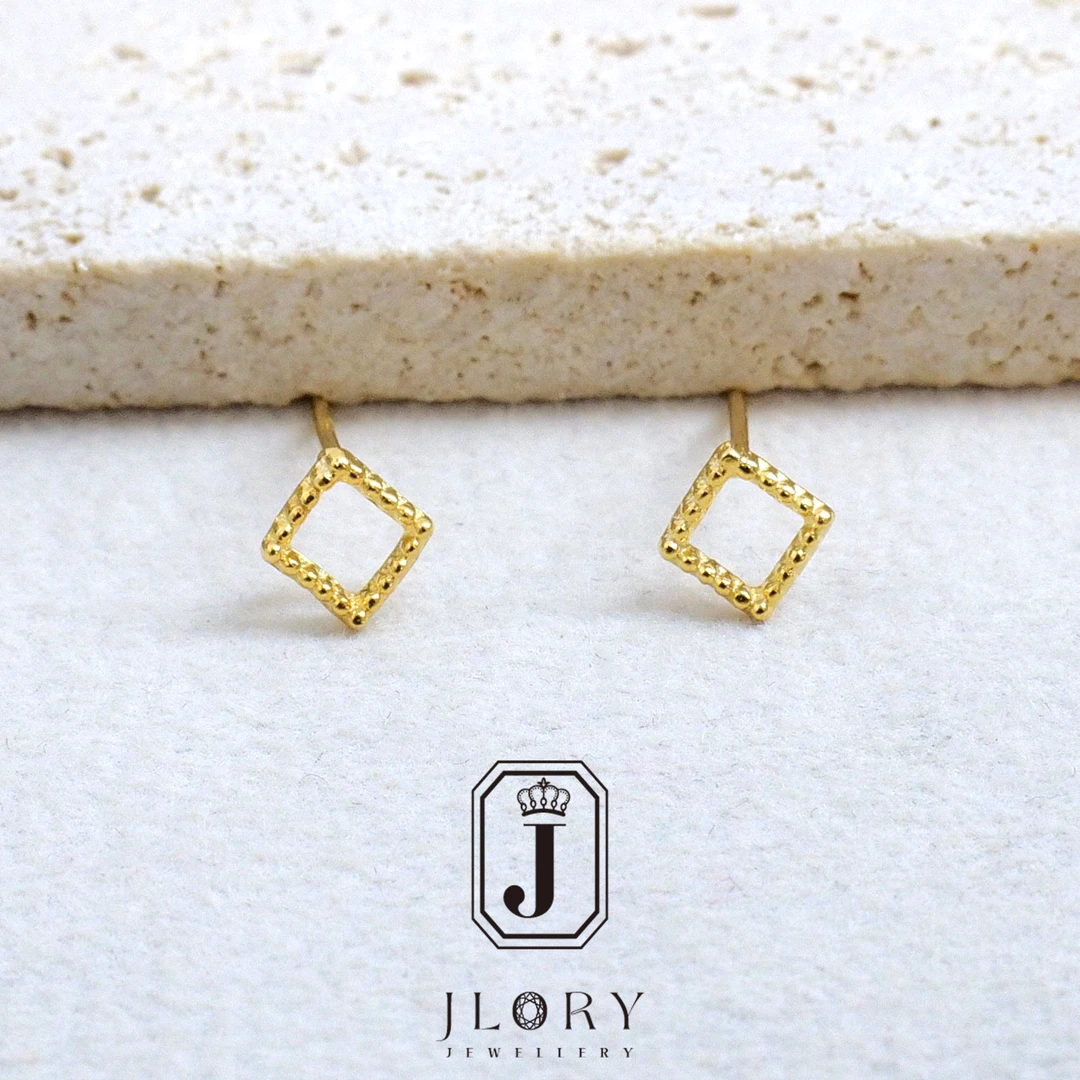 S925 精工菱形小耳钉 919