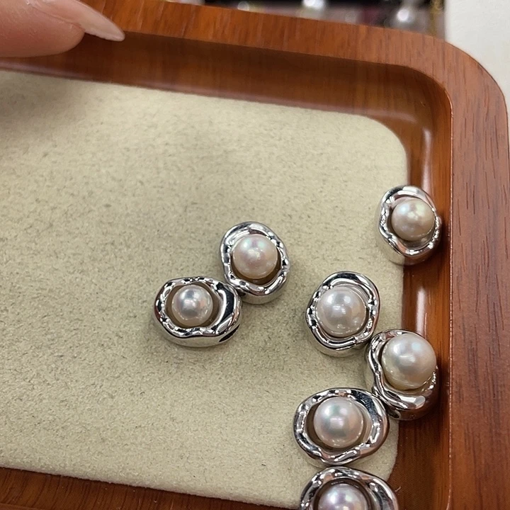 银S925镶嵌海水珍珠吊坠(不含链)随机发