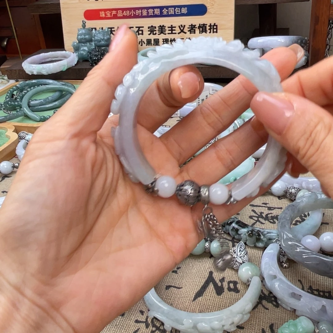 ****未镶嵌手链翡翠手镯