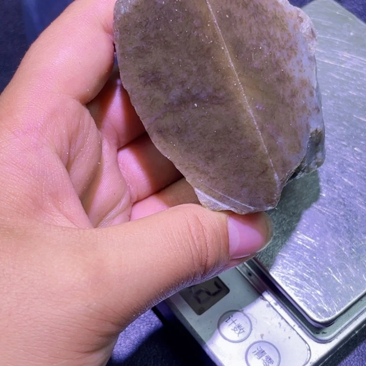 和田玉未镶嵌珠宝半成品