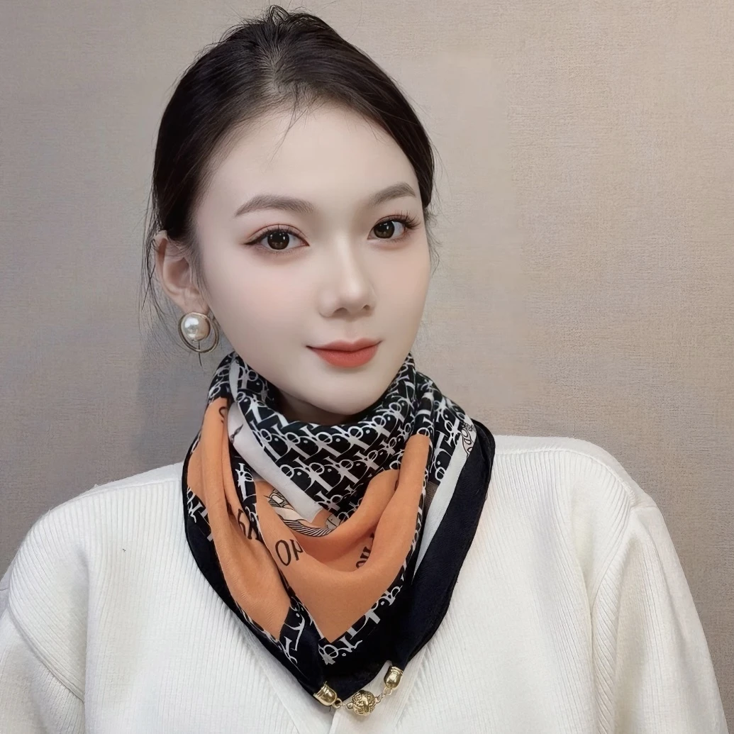 2025新款高级感网红爆款丝巾洋气时尚百搭女士围脖保暖围巾女冬季商品图