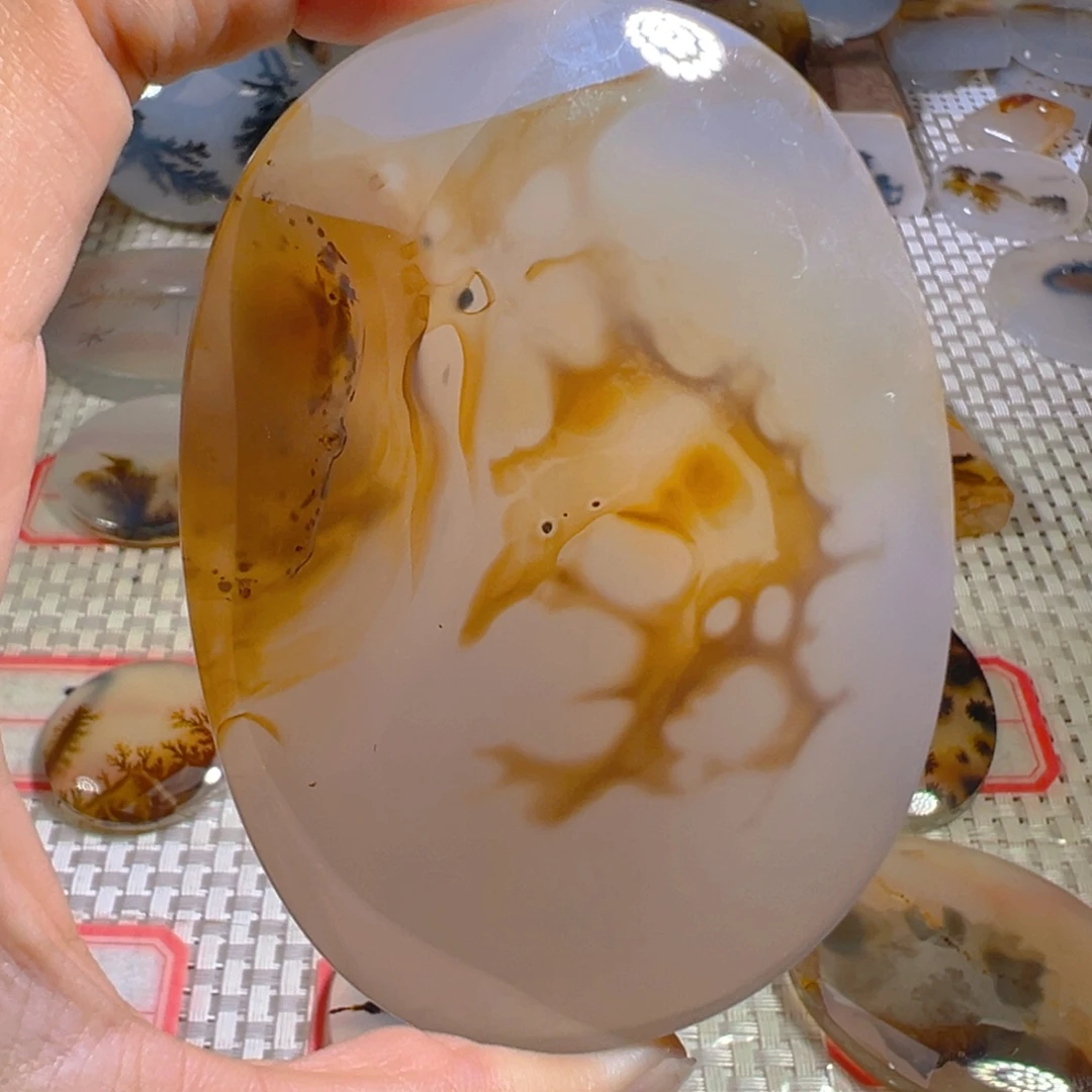 玛瑙/玉髓未镶嵌颈饰