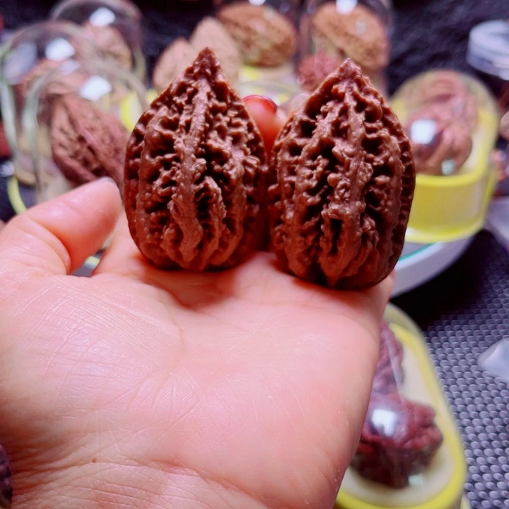 文玩核桃把件22号车