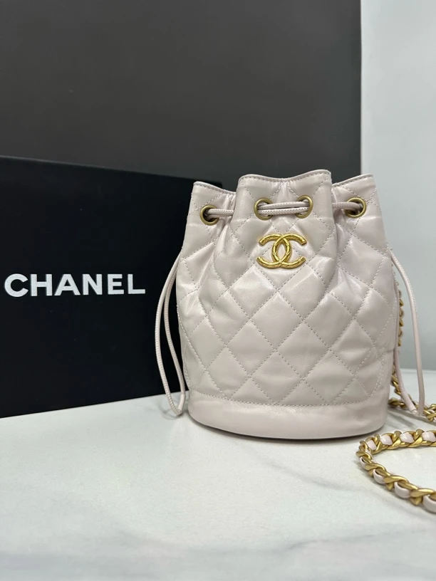 99新 Chanel/香奈儿 21B香芋紫抽绳水桶包芯片15cm/JJ5091905