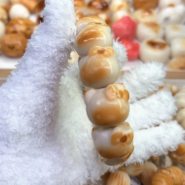 白玉菩提吊坠52 象牙果原果雕刻炭烧kt 猫头