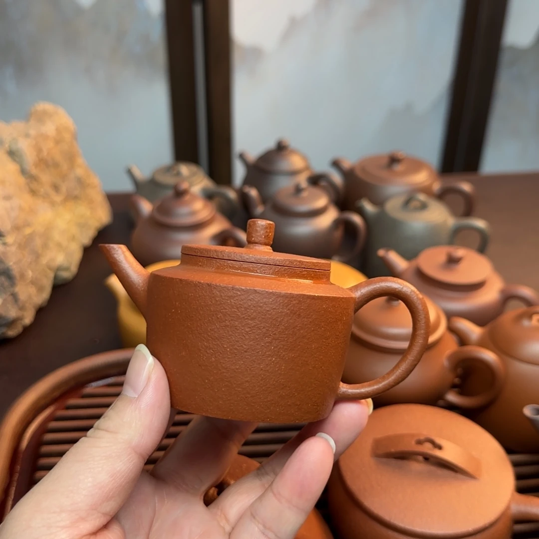 用***2茶壶紫砂宝山纯红降折肩平盖