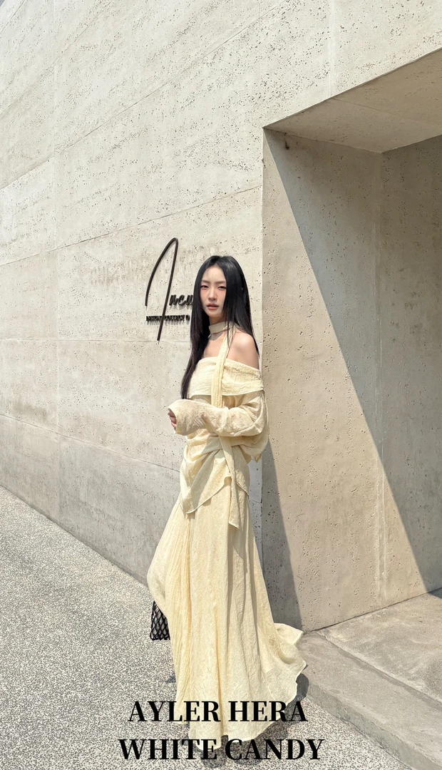 赫拉（7308#库）法式显瘦气质一字肩上衣（衣长64）