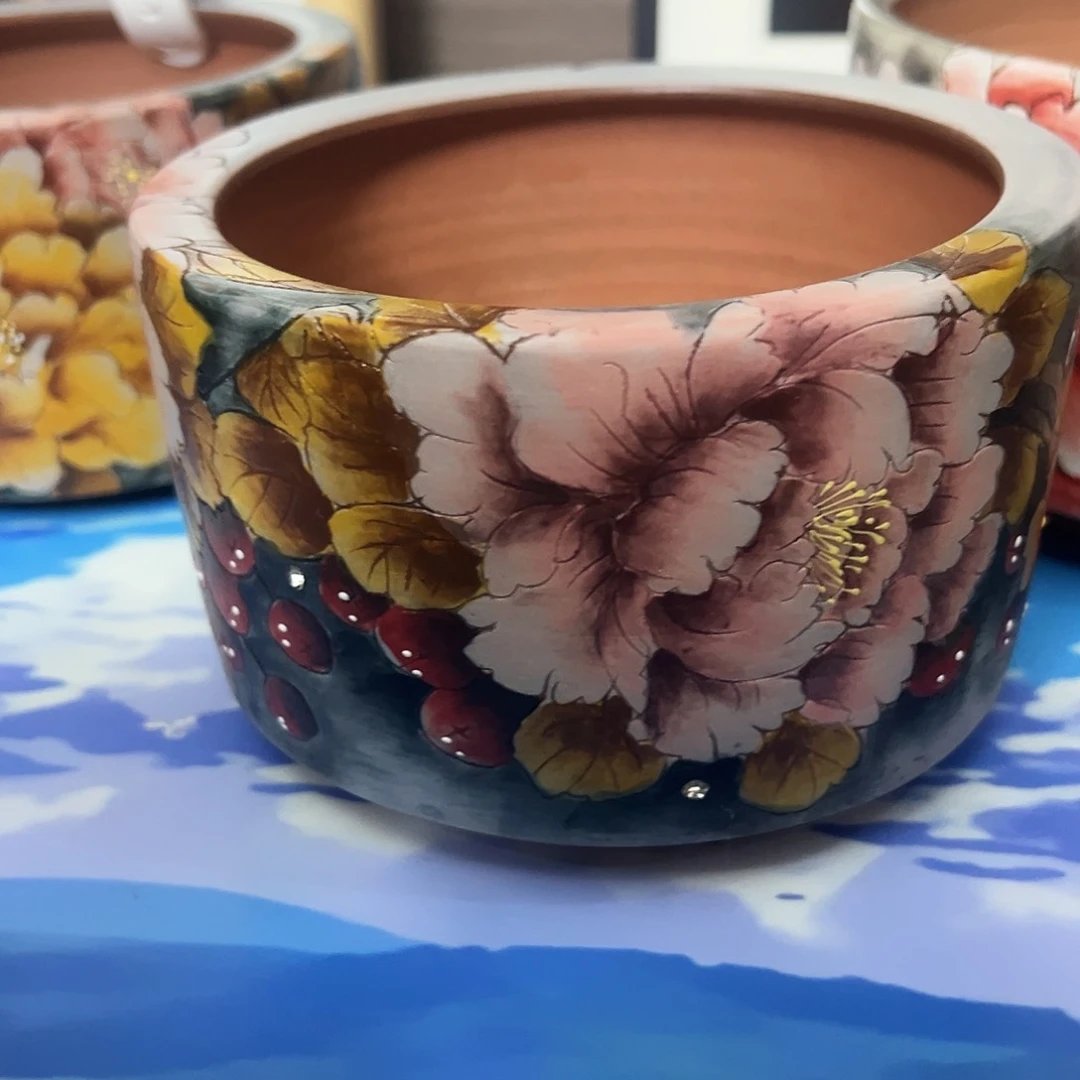 手绘陶瓷花盆口12.2高9