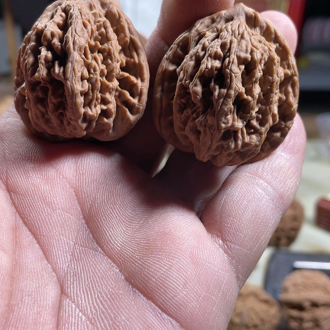 桃核吊坠错*文玩核桃虎头