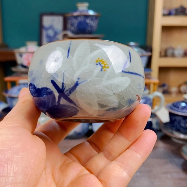 瓷片手工制作工艺精湛等