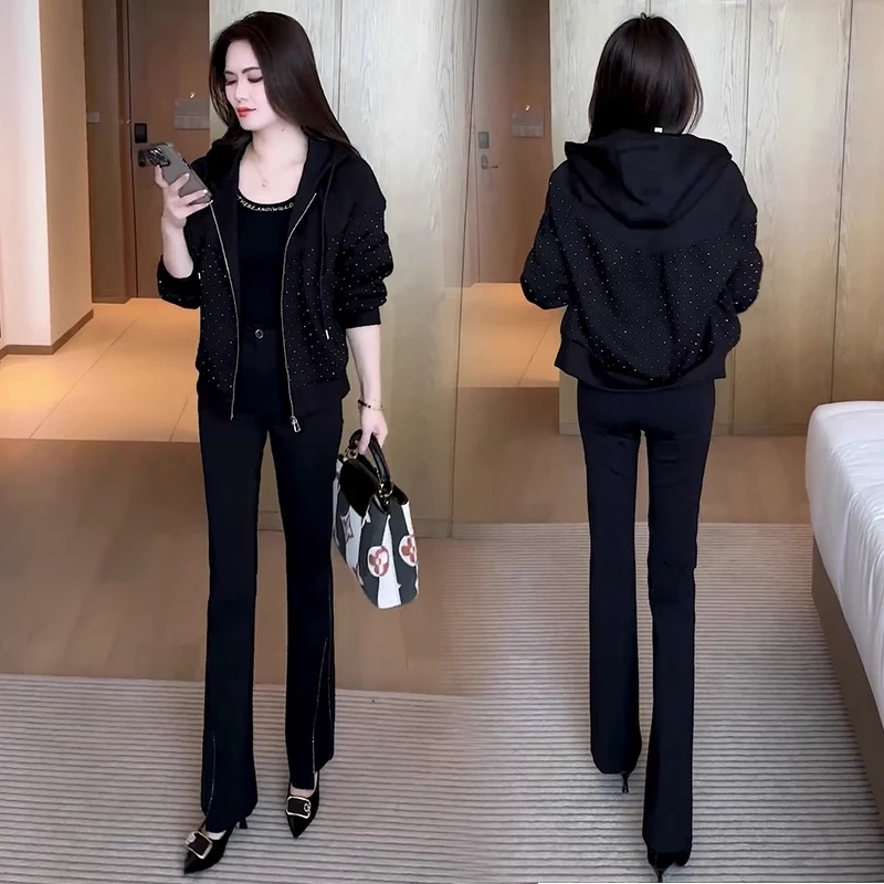 时尚休闲短款外套女2025春秋新款洋气宽松显瘦小个子连帽夹克上衣