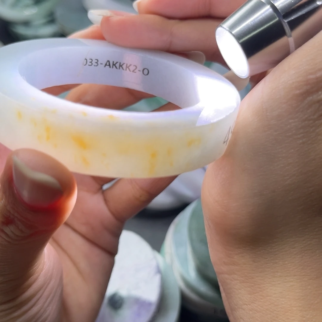 定制翡翠手镯未镶嵌