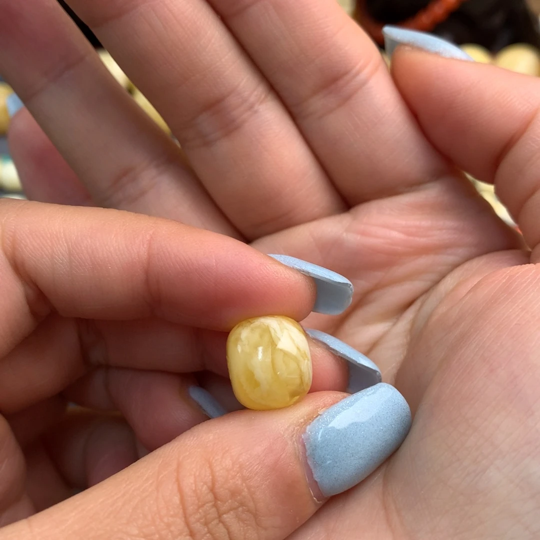 琥珀未镶嵌裸石蜜蜡13