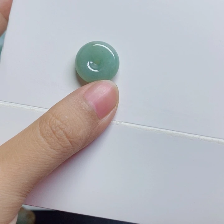 翡翠未镶嵌项圈翡翠平安扣