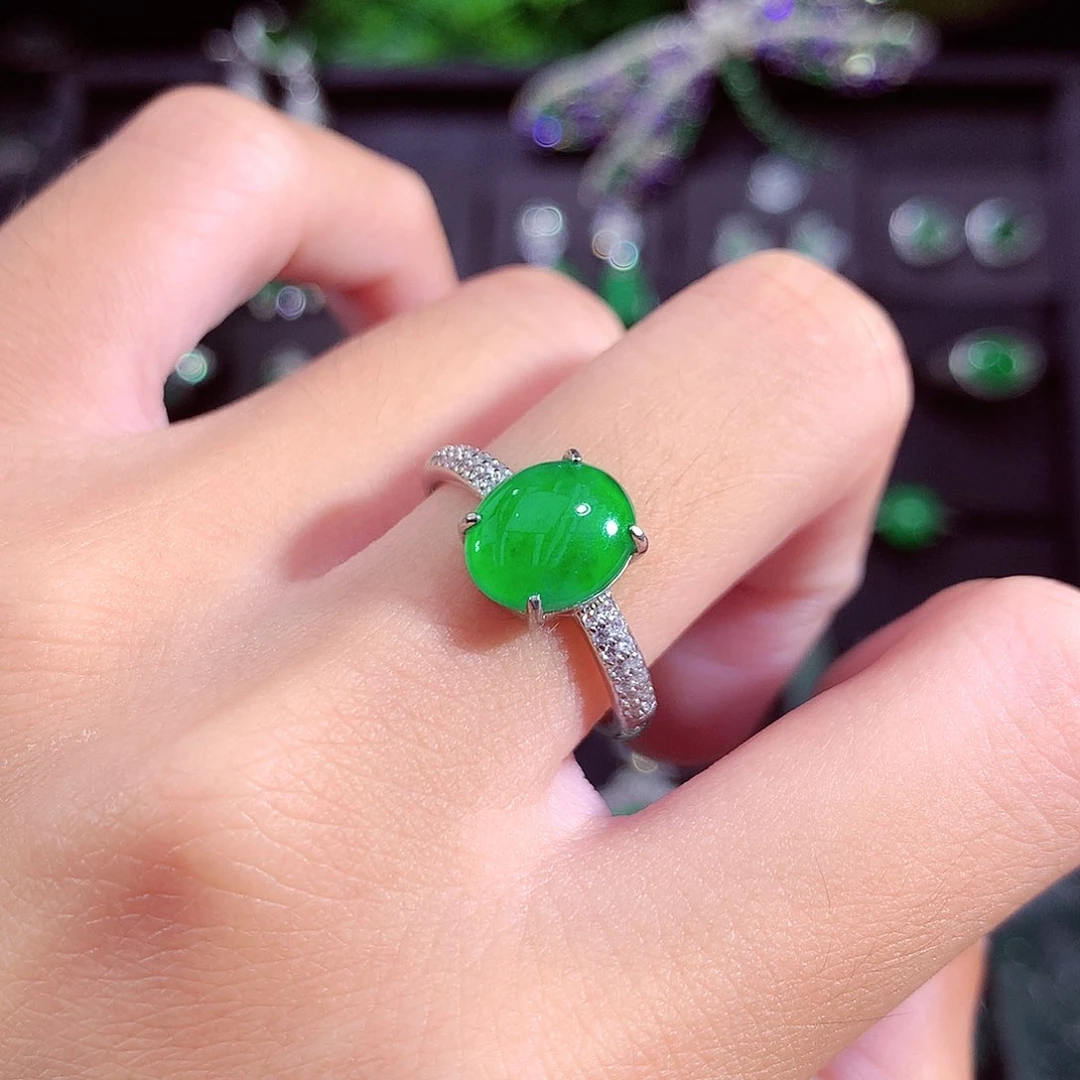 颈饰未镶嵌翡翠天然