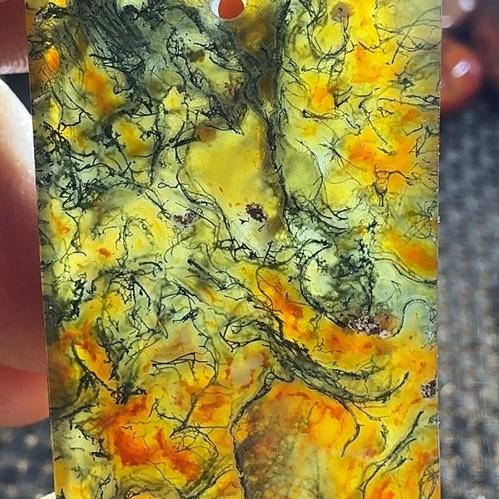耀***花玛瑙/玉髓未镶嵌颈饰