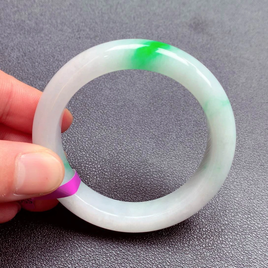 翡翠手镯未镶嵌缅甸翡翠