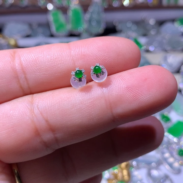 翡翠18K金镶嵌耳饰