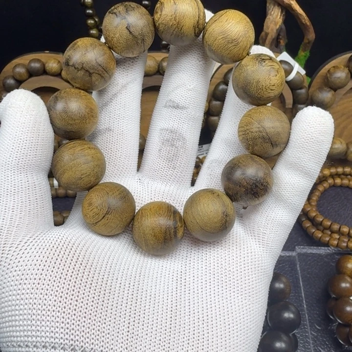用***对沉香手串越南芽庄白棋楠2.0