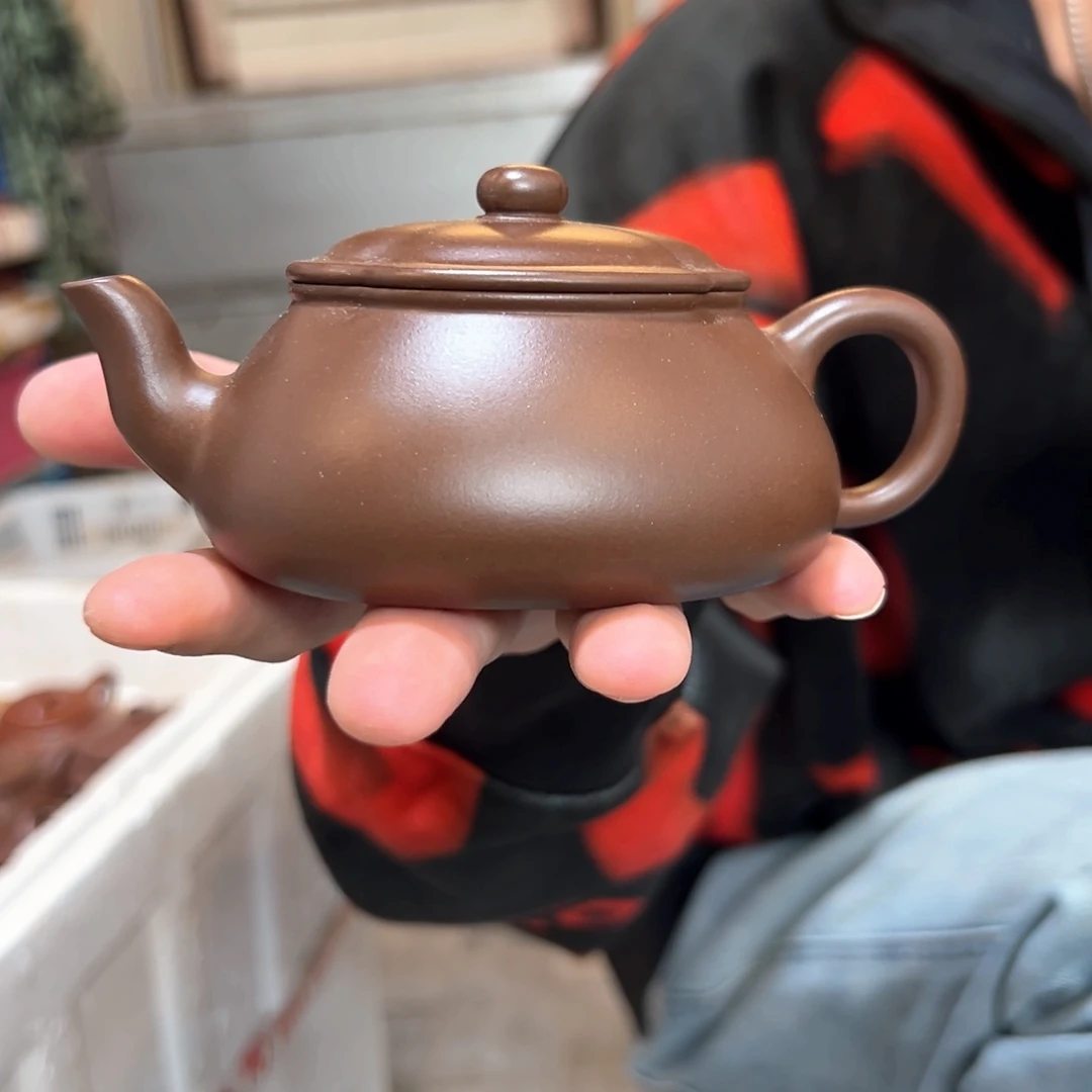 紫砂茶壶某革紫泥海棠